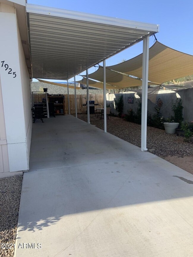 right side carport