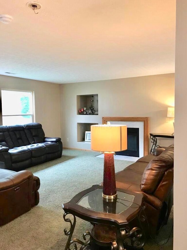 2595 Northwold Rd, Columbus, OH 43231 - photo 3