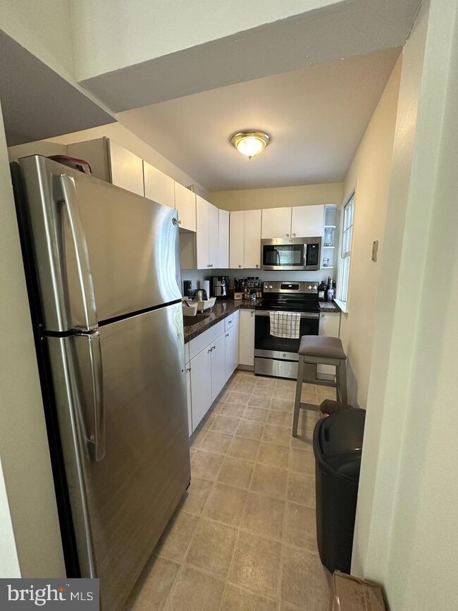 29 W State St unit 1, Doylestown, PA 18901 - photo 6