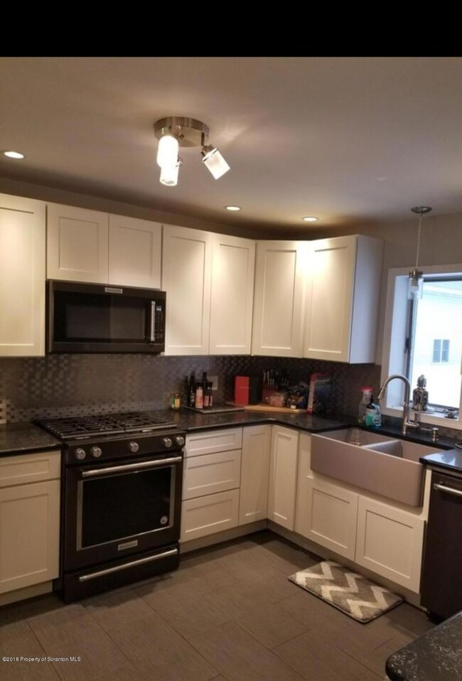 2522 Boulevard Ave, Scranton, PA 18509 - photo 4