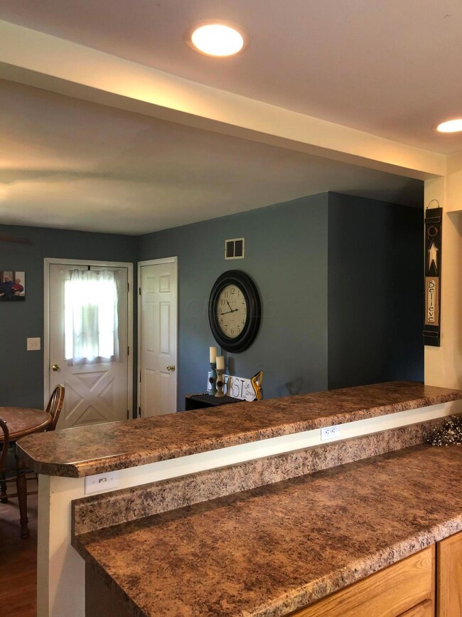 11BF6968-661D-43A8-B3C7-1CBA8E00C364