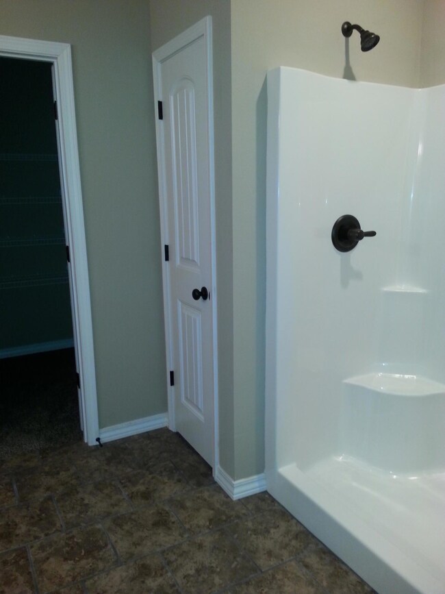 824 S Trail Point Ct, Nixa, MO 65714 - photo 4