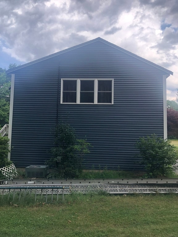 7 Eric Dr, Berkley, MA 02779 - photo 4