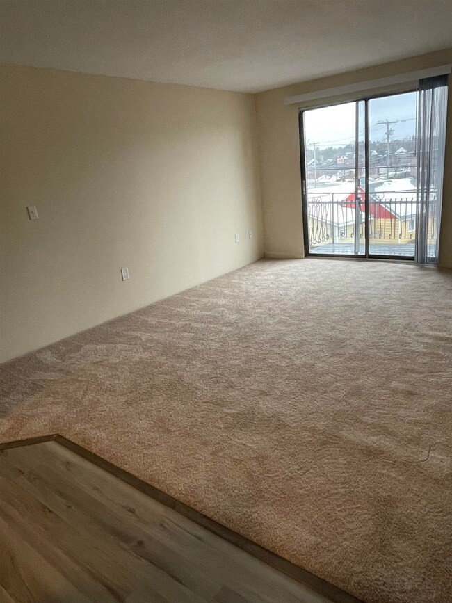 81 Fisherville Rd unit 36, Concord, NH 03303 - photo 5