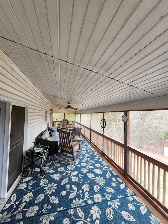 43 X 10 SCREENED PORCH