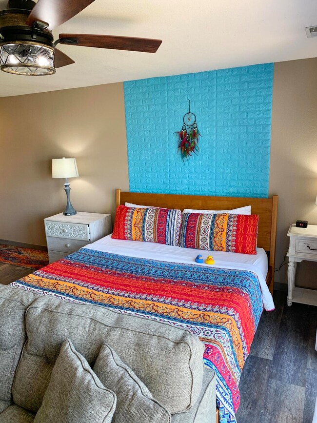 King Bed/Sofa