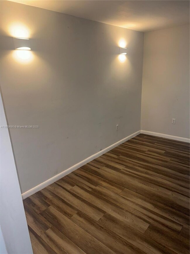 3183 Coral Lake Dr unit 3183, Coral Springs, FL 33065 - photo 5