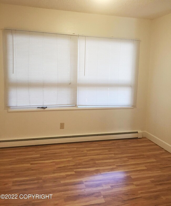 4318 Checkmate Dr unit 25, Anchorage, AK 99508 - photo 4