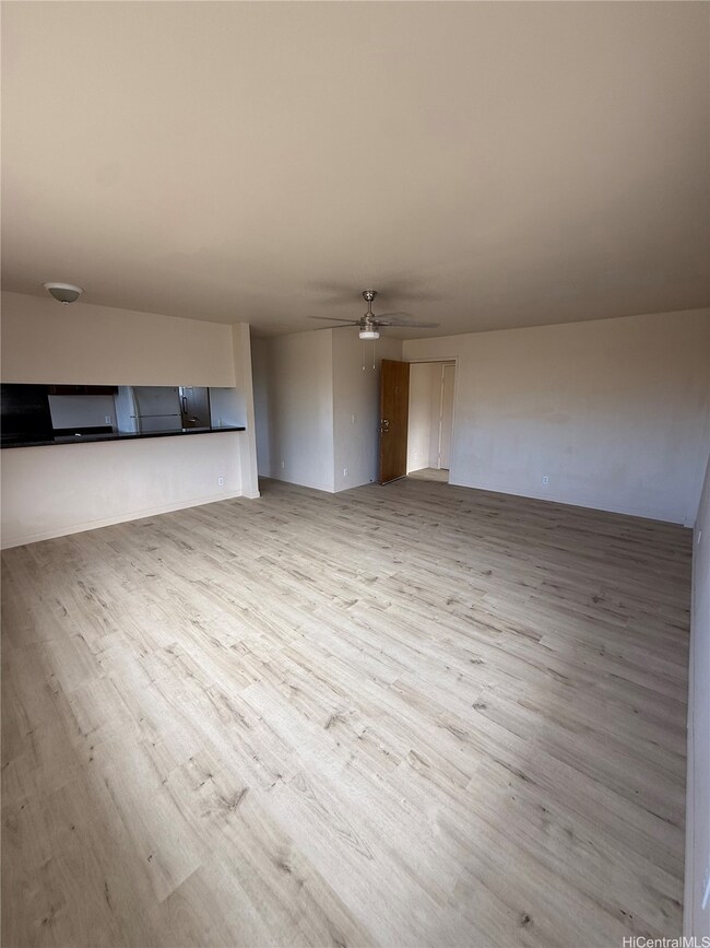 85-808 Lihue St unit Upper Unit, Waianae, HI 96792 - photo 4