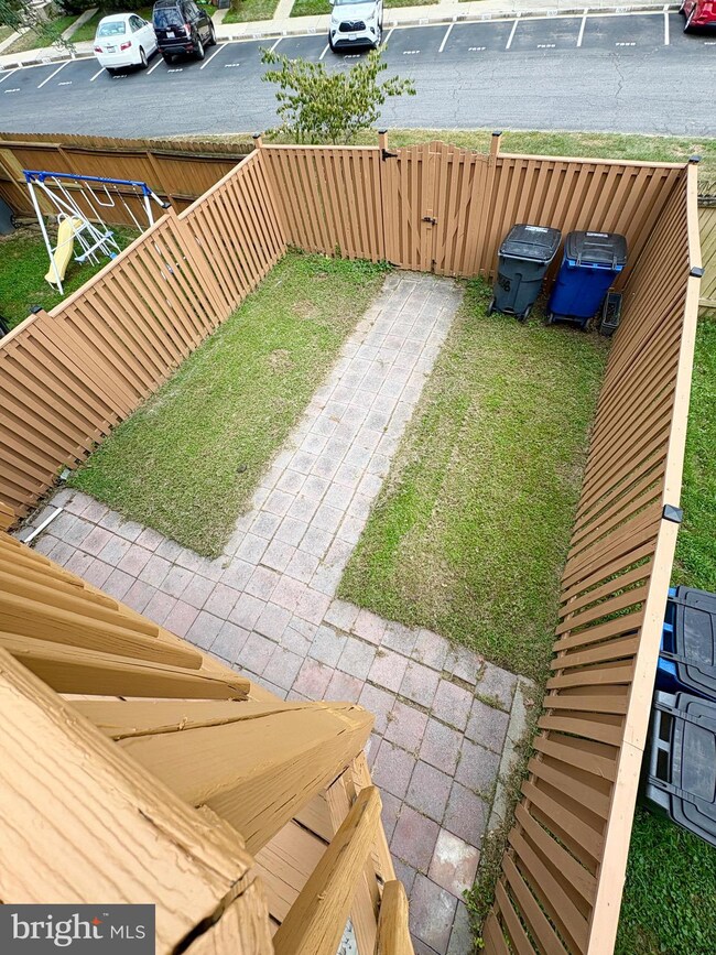 7653 Stana Ct, Lorton, VA 22079 - photo 7