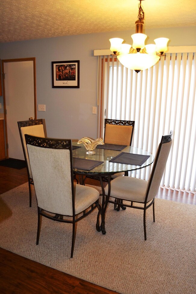 Eat in Kitchen