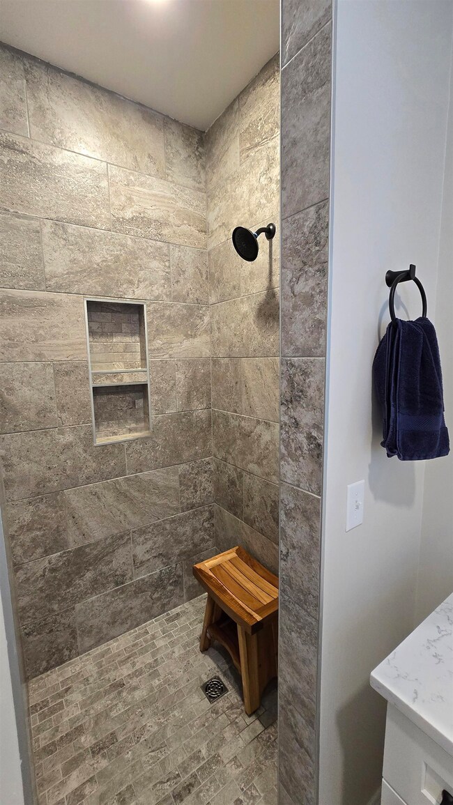 24 John Hardie Way, Chichester, NH 03258 - photo 5