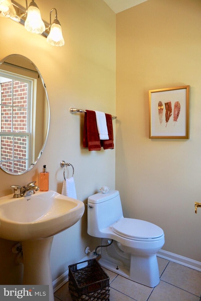 832 Crystal Palace Ct, Owings Mills, MD 21117 - photo 2