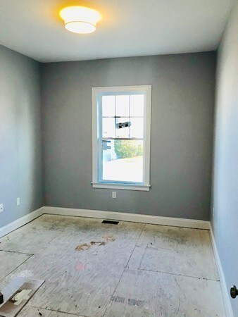 27 Alder St unit 1R, Waltham, MA 02453 - photo 7