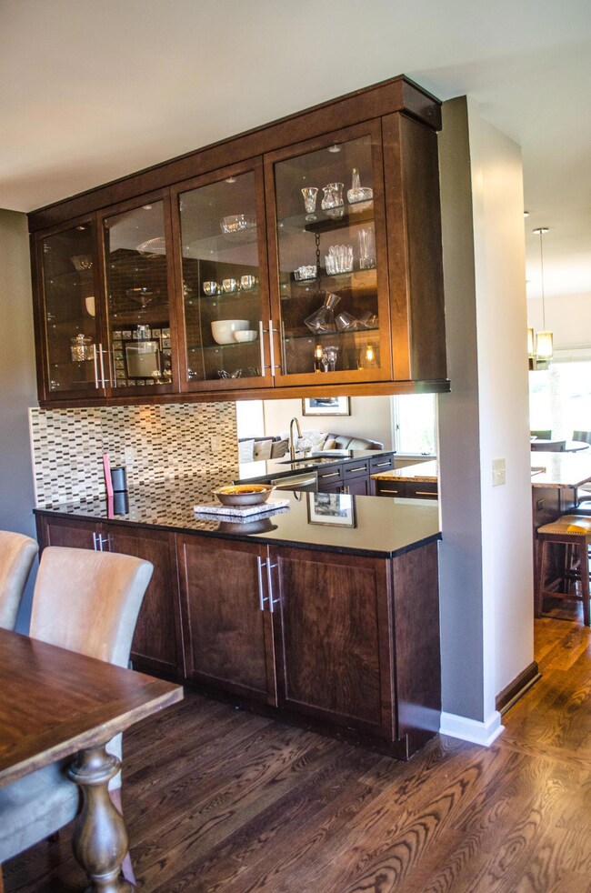 5Dining Room Kitchen Pass Through