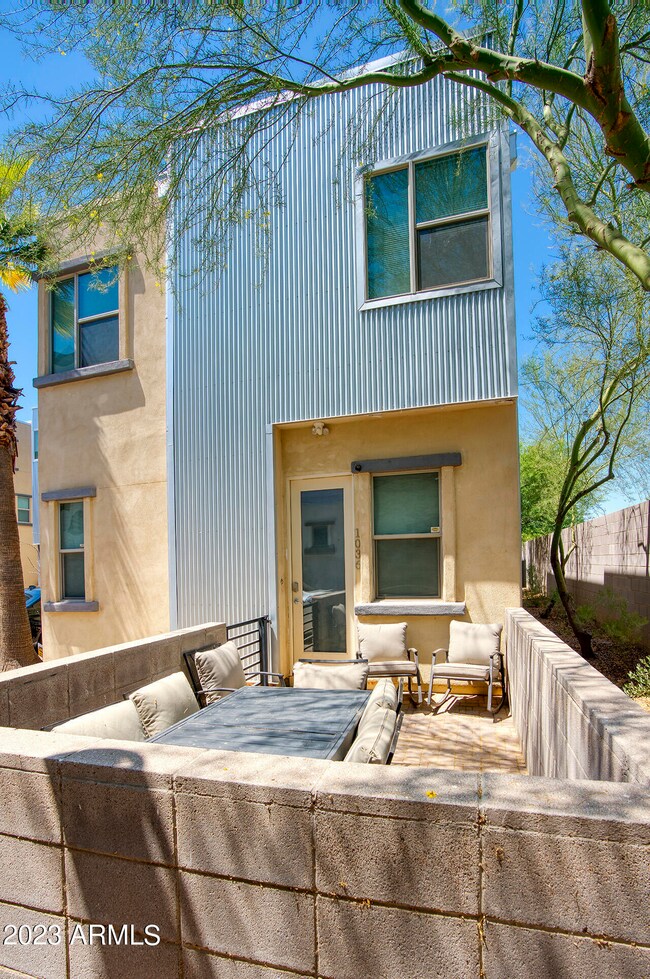 Wonderful Front Patio