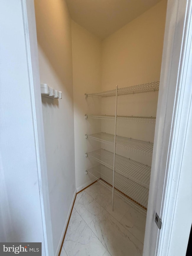 103 Whiskey Creek Cir, Frederick, MD 21702 - photo 6