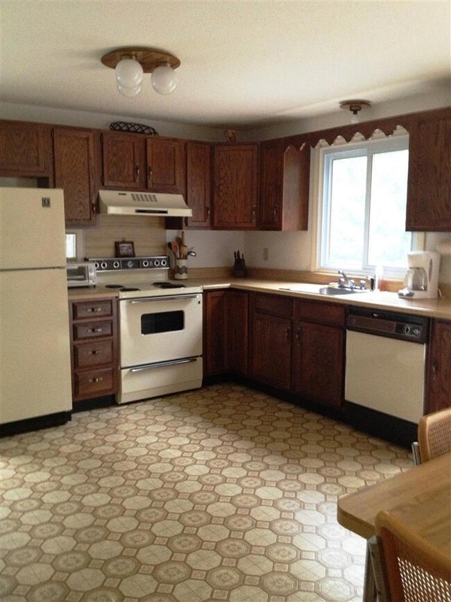 11 Redwing Terrace, North Falmouth, MA 02556 - photo 2