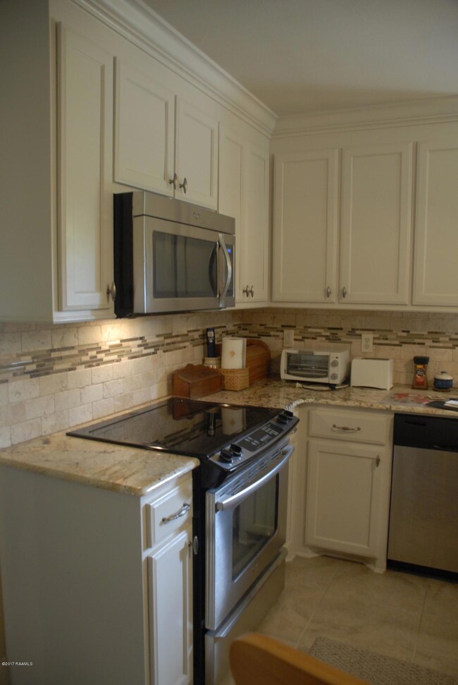 Kitchen1 (2)