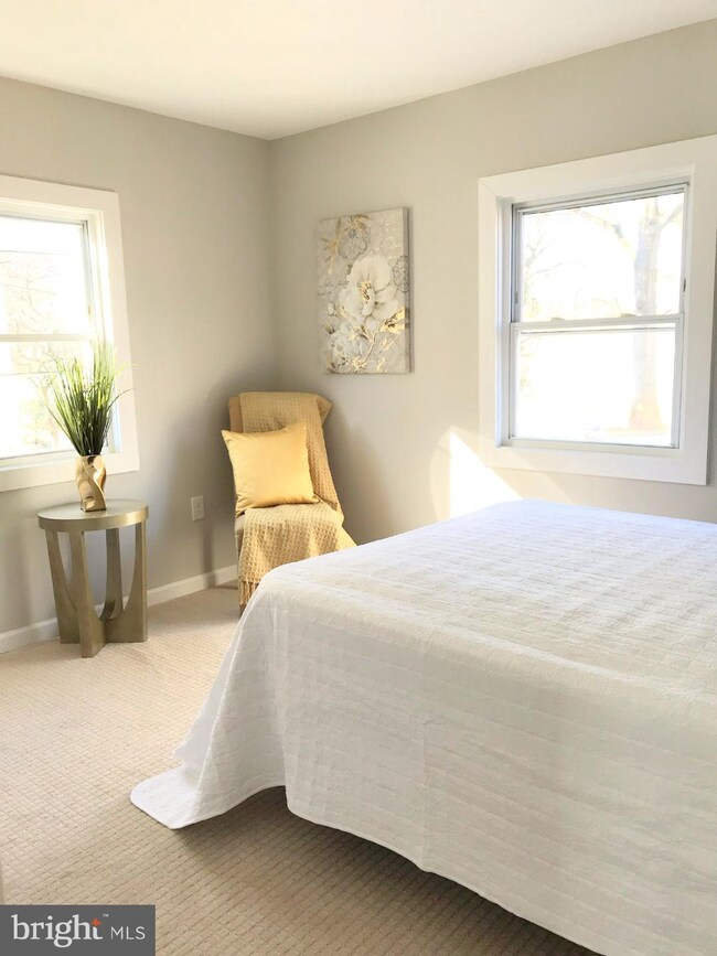 806 Elfin Ave, Capitol Heights, MD 20743 - photo 7