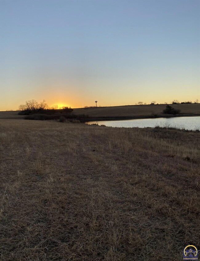 00000 NW 86th St unit 3, Topeka, KS 66618 - photo 5