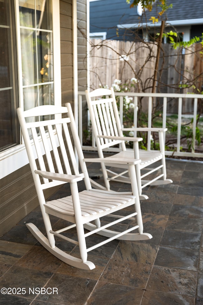 836 Coiner Ct, Los Alamos, CA 93440 - photo 6