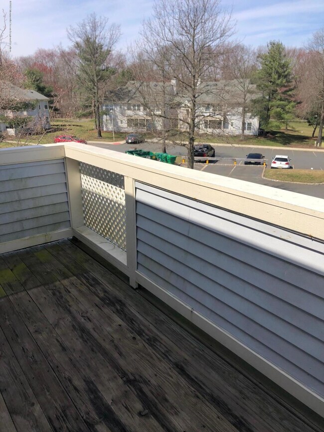 410 Brookview Ct, Howell, NJ 07731 - photo 5