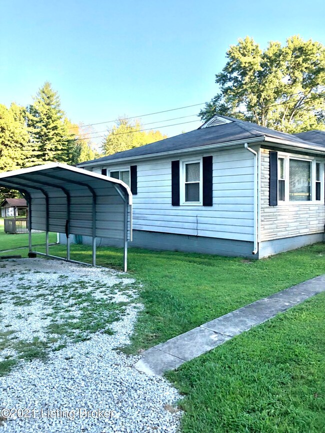 996 Church St, Lebanon Junction, KY 40150 - photo 3