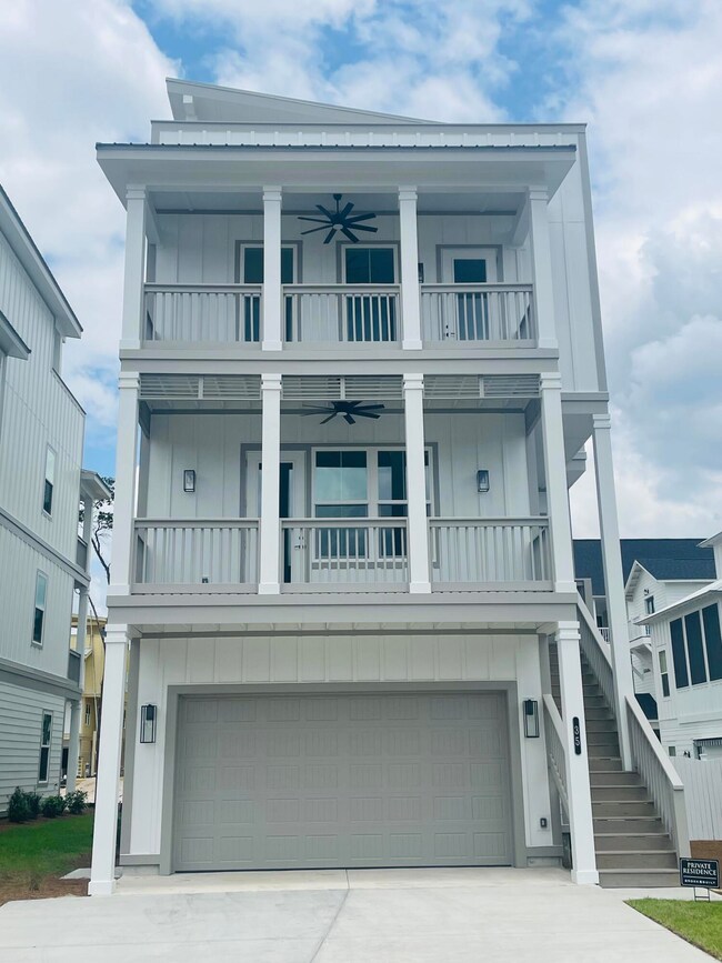 Exterior Heron 20