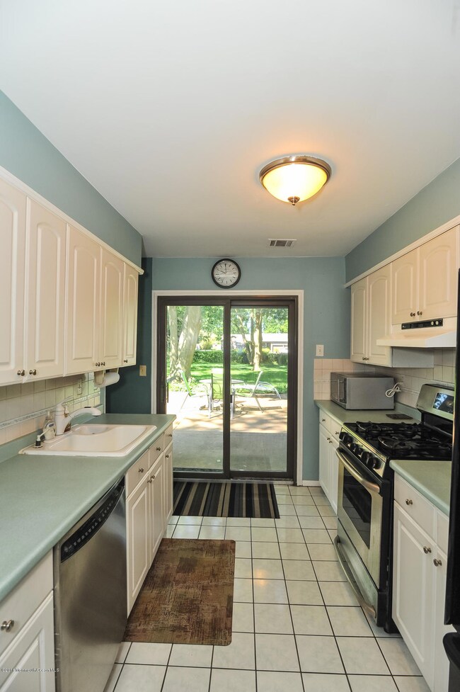 474 Branchport Ave, Oceanport, NJ 07757 - photo 7