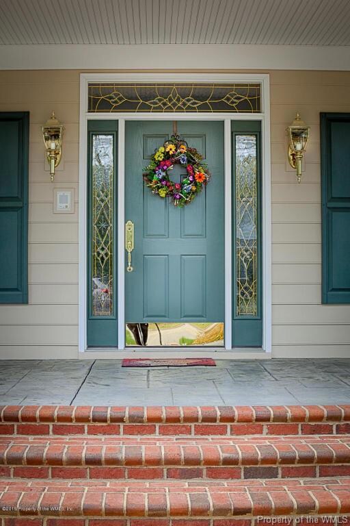4 - Entrance