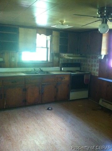 Kitchen 1