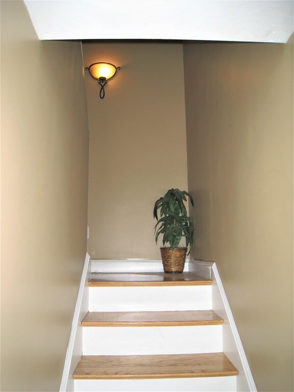 38 Dale St unit 38, Andover, MA 01810 - photo 5