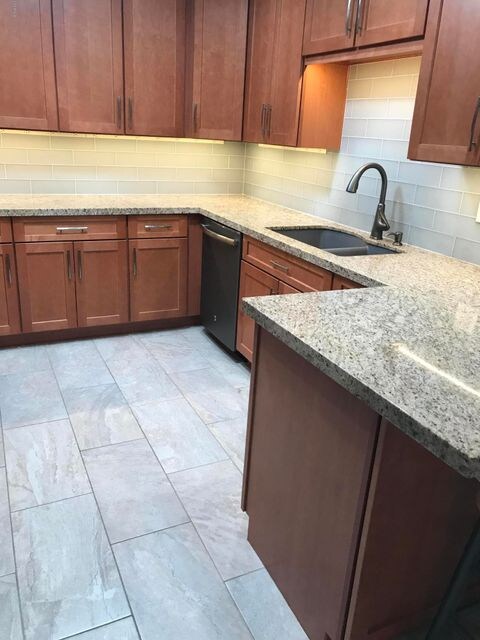 LL Kitchen 9