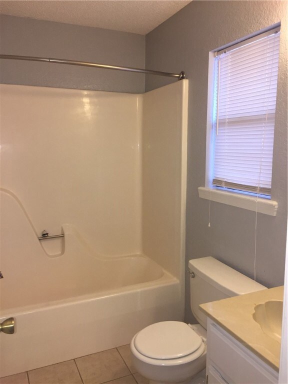 18 Clevedon Cir, Bella Vista, AR 72715 - photo 6