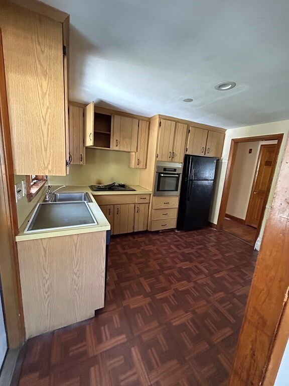 105 Lafayette St, Randolph, MA 02368 - photo 2