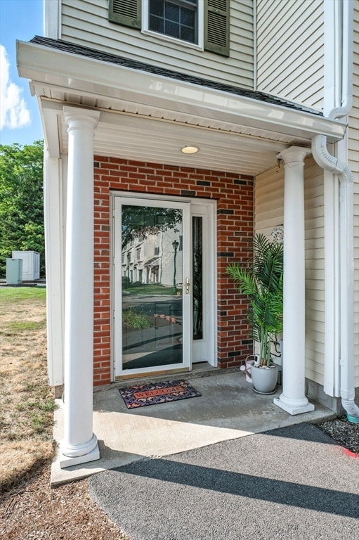 29 Groveland Commons Way unit 29, Groveland, MA 01834 - photo 3