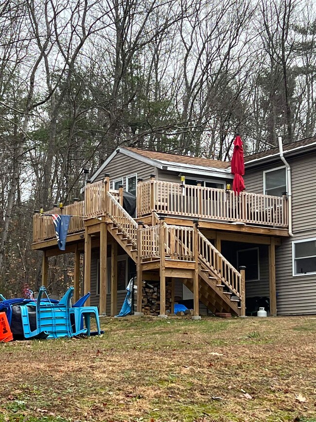 1057 Highland Dr, Epsom, NH 03234 - photo 3