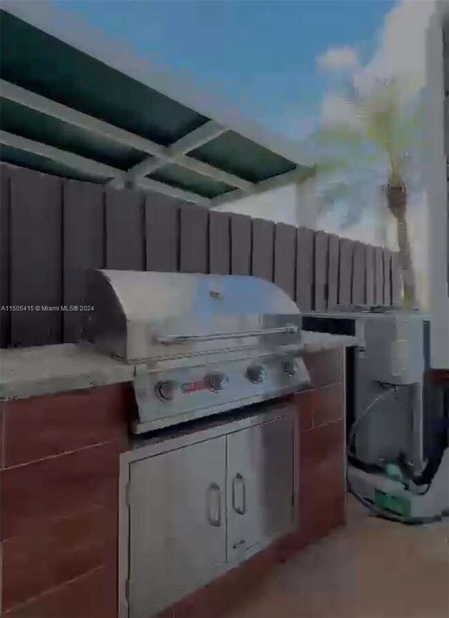 6903 NW 109th Ave, Doral, FL 33178 - photo 6