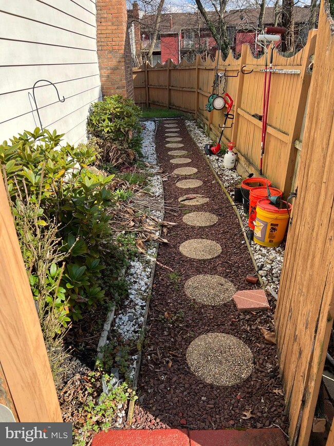 27 La Cascata, Clementon, NJ 08021 - photo 2