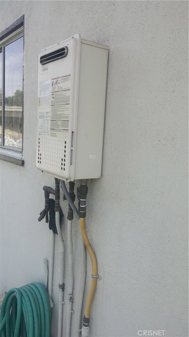 Tank-less water heater