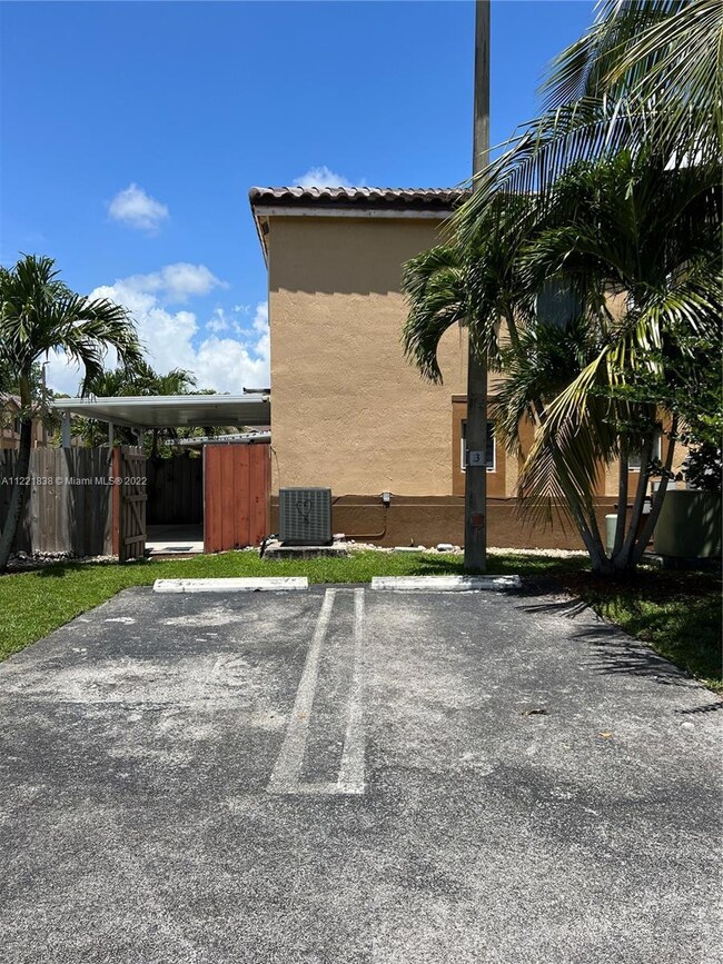 8374 SW 152nd Ave unit 47, Miami, FL 33193 - photo 2