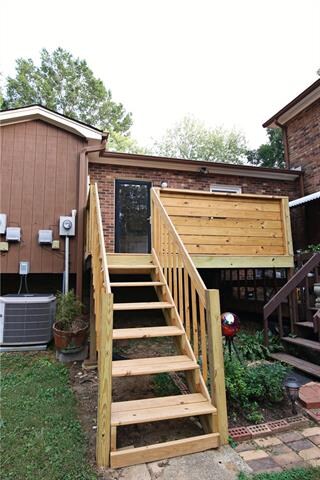 731 10th Ave NE unit 6, Hickory, NC 28601 - photo 4