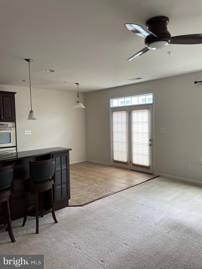 15177 Leicestershire St unit 45, Woodbridge, VA 22191 - photo 4