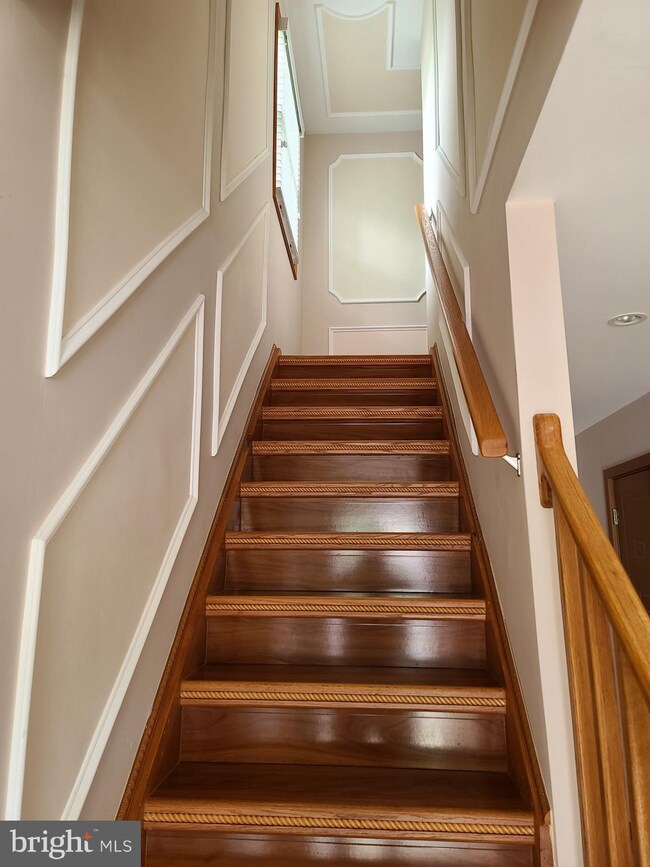 737 Twin Rivers Dr N, East Windsor, NJ 08520 - photo 3