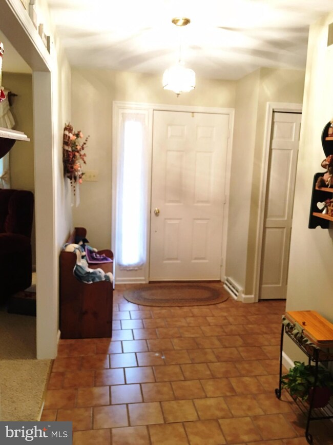 2738 Fillmore Dr, Chambersburg, PA 17201 - photo 2