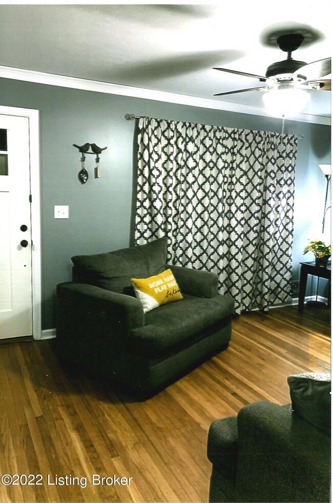 7908 Smyrna Pkwy, Louisville, KY 40228 - photo 3