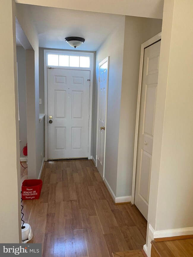 3740 Angelton Ct, Burtonsville, MD 20866 - photo 2