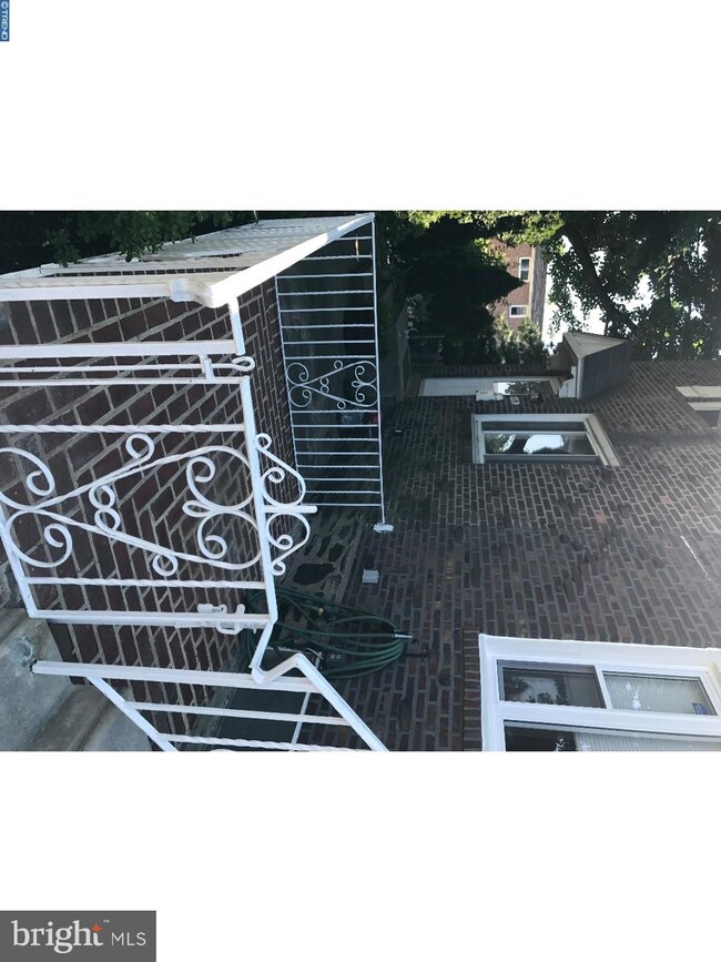 421 Westbridge Rd, Glenolden, PA 19036 - photo 4