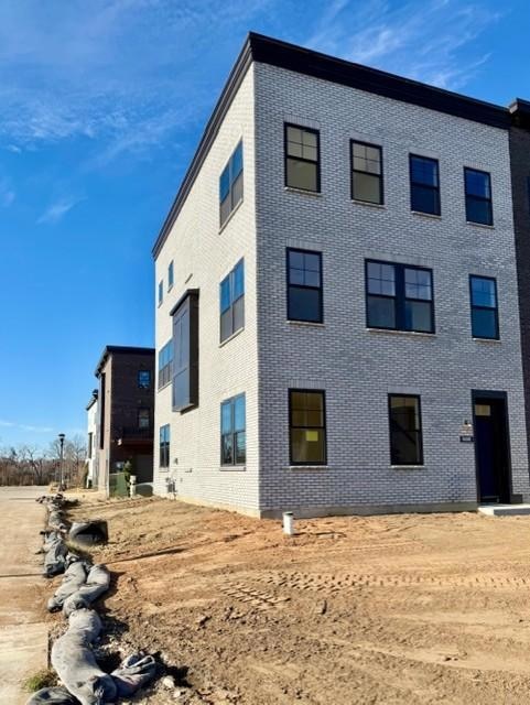 909 Mount Curve Blvd unit I, Saint Paul, MN 55116 - photo 2